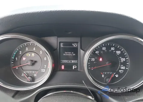 2013 Jeep Grand Cherokee Laredo z USA, uszkodzony, nr VIN 1C4RJFAG8DC594442